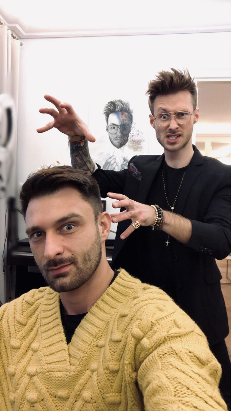 Mateusz Hładki — photo from the salon guest book